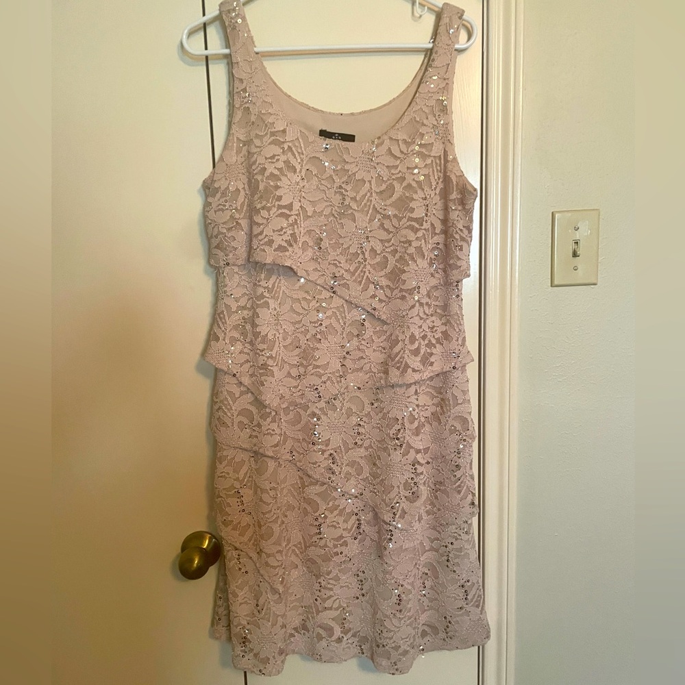 Cream/Lace/Sequin Dress 10